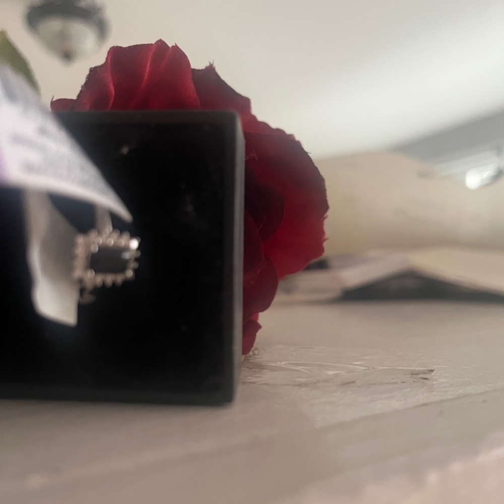 Diamond ring - Picture 9 of 9